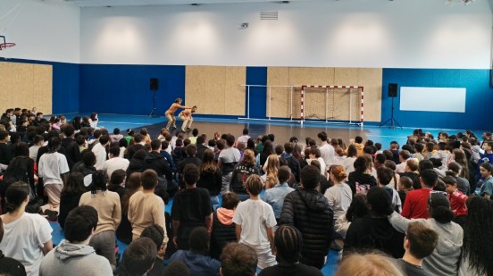 Un spectacle et un label !