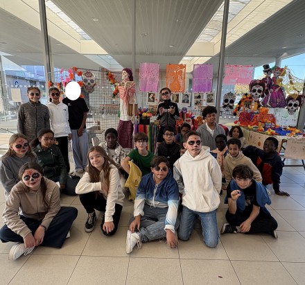 ¡ El día de muertos en el liceo Marie Le Franc !