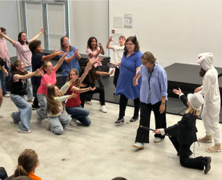 Spectacle du théâtre d'improvisation